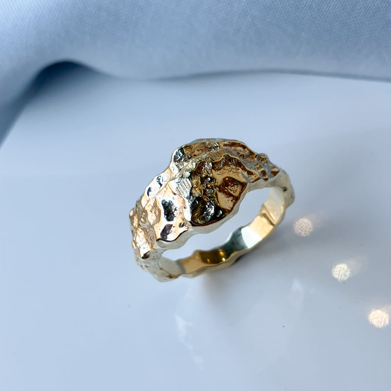 Ariel ring i 14 karat guld