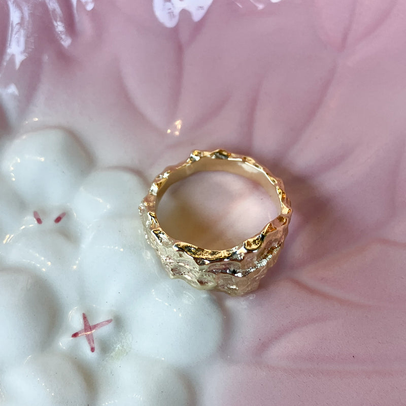 Ariel ring i 14 karat guld