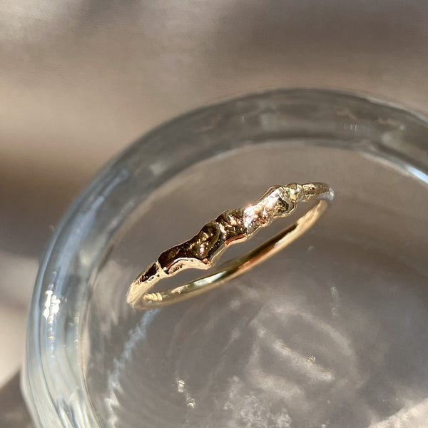 Thetys ring i 14 karat guld