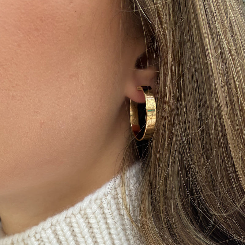 Viola hoops i 14 karat guld