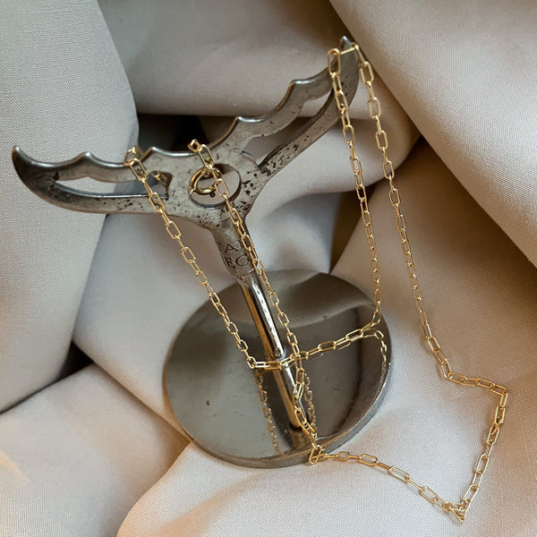 Hannah halskæde i 18 karat guld