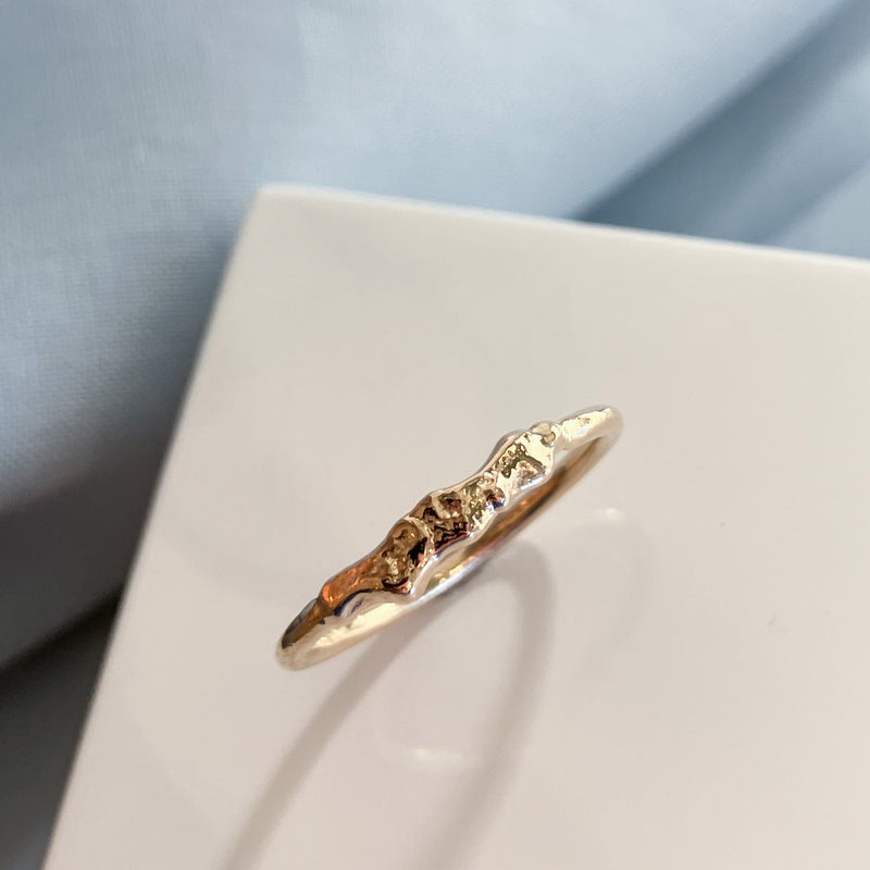 Thetys ring i 14 karat guld