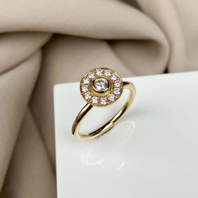 Rosetring i 14 karat guld med 0,34 ct tw/vs diamanter