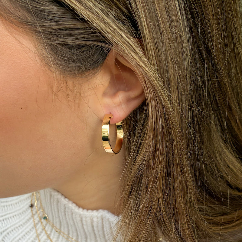 Viola hoops i 14 karat guld