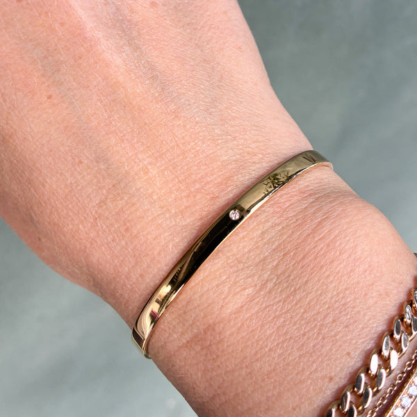 Cuffarmbånd forgyldt sølv med 0,02 ct champagne diamant