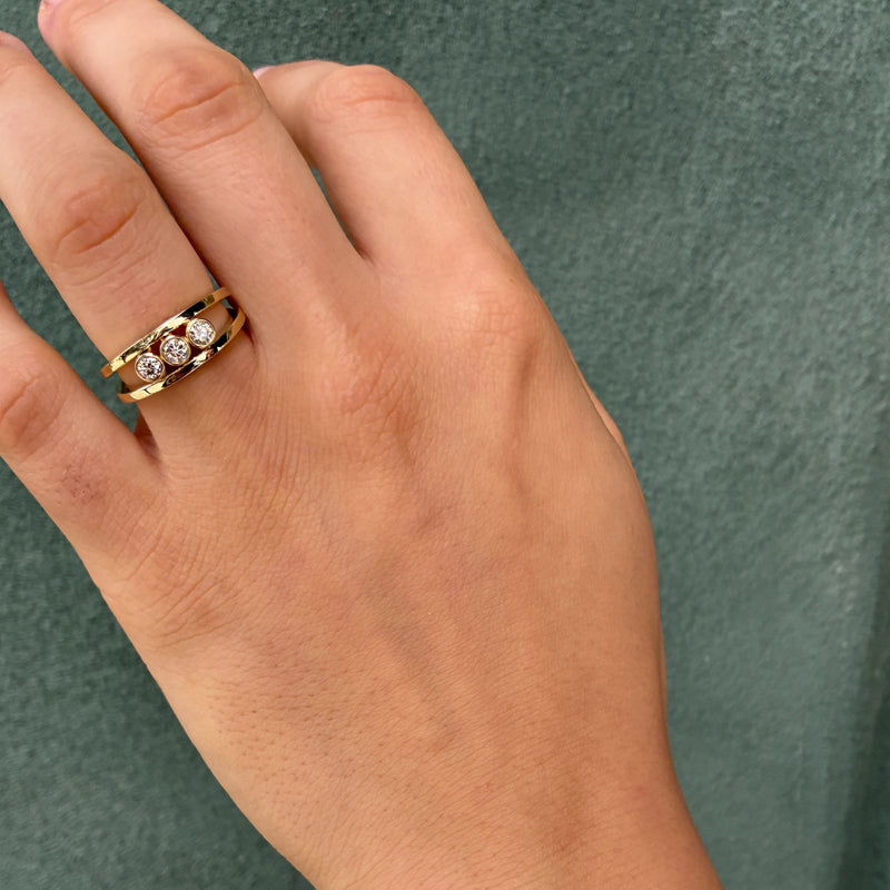 Athena ring med 0,30 ct champagne diamanter