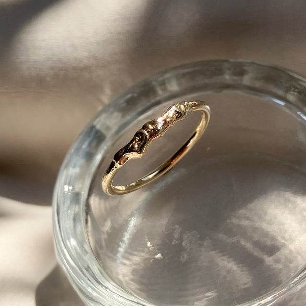 Thetys ring i 14 karat guld