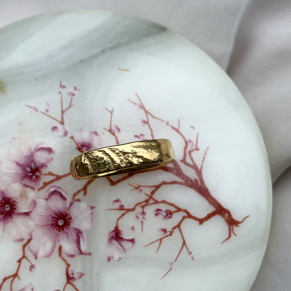 Emma organisk ring i forgyldt sterling sølv