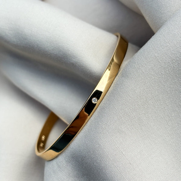 Cuffarmbånd forgyldt sølv med 0,02 ct champagne diamant